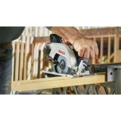 Bosch GKS18V-22B25 18V Brushless Lithium-Ion Blade-Right 6-1/2 In. Cordless Circular Saw Kit With 2 Batteries (4 Ah) -Tool Store bshngks18v 22b25 e