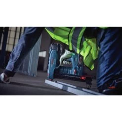 Bosch GNB18V-12K14 PROFACTOR 18V Lithium-Ion Concrete Nailer Kit (8 Ah) -Tool Store bshngnb18v 12k14 l