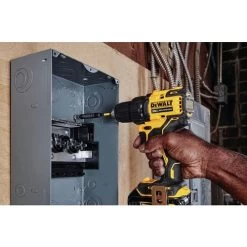 Dewalt DCD708C2-DCB204-BNDL 20V MAX XR ATOMIC Brushless Lithium-Ion 1/2 In. Cordless Compact Drill Driver Kit With 3 Batteries Bundle (1.5 Ah/4 Ah) -Tool Store dewndcd708c2 dcb204 bndl e