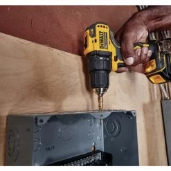 Dewalt DCD708C2-DCB204-BNDL 20V MAX XR ATOMIC Brushless Lithium-Ion 1/2 In. Cordless Compact Drill Driver Kit With 3 Batteries Bundle (1.5 Ah/4 Ah) -Tool Store dewndcd708c2 dcb204 bndl g