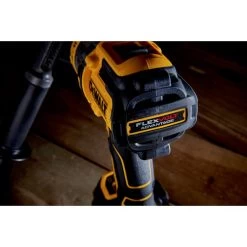 Dewalt DCD999B 20V MAX Brushless Lithium-Ion 1/2 In. Cordless Hammer Drill Driver With FLEXVOLT ADVANTAGE (Tool Only) -Tool Store dewndcd999b e
