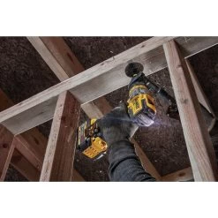 Dewalt DCD999B 20V MAX Brushless Lithium-Ion 1/2 In. Cordless Hammer Drill Driver With FLEXVOLT ADVANTAGE (Tool Only) -Tool Store dewndcd999b r
