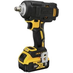 Dewalt DCF891P2 20V MAX XR Brushless Lithium-Ion 1/2 In. Cordless Mid-Range Impact Wrench Kit With Hog Ring Anvil And 2 Batteries (5 Ah) -Tool Store dewndcf891p2 c