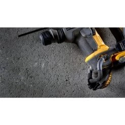 Dewalt DCH172D2 20V MAX ATOMIC Brushless Lithium-Ion 5/8 In. Cordless SDS PLUS Rotary Hammer Kit With 2 Batteries (2 Ah) -Tool Store dewndch172d2 i
