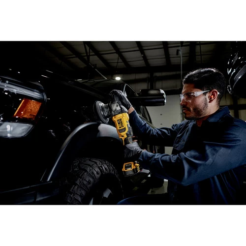 Dewalt DCM848P2 20V MAX XR Lithium-Ion Variable Speed 5 In. Cordless Random Orbit Polisher Kit (5 Ah) 9 Dewalt DCM848P2 20V MAX XR Lithium-Ion Variable Speed 5 In. Cordless Random Orbit Polisher Kit (5 Ah) - Image 9