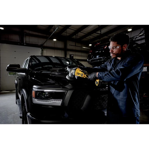 Dewalt DCM848P2 20V MAX XR Lithium-Ion Variable Speed 5 In. Cordless Random Orbit Polisher Kit (5 Ah) 10 Dewalt DCM848P2 20V MAX XR Lithium-Ion Variable Speed 5 In. Cordless Random Orbit Polisher Kit (5 Ah) - Image 10