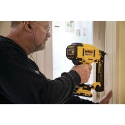 Dewalt DCN680B 20V MAX XR 18 Gauge Cordless Brad Nailer (Tool Only) -Tool Store dewndcn680b m