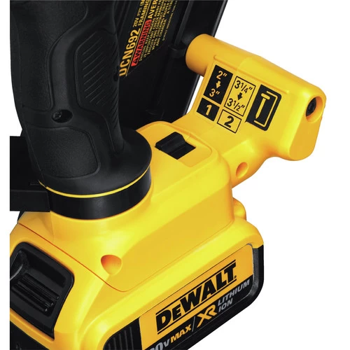 Dewalt DCN692M1 20V MAX XR Brushless Lithium-Ion Cordless 30 Degree Paper Collated Framing Nailer Kit (4 Ah) 7 Dewalt DCN692M1 20V MAX XR Brushless Lithium-Ion Cordless 30 Degree Paper Collated Framing Nailer Kit (4 Ah) - Image 7