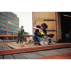 Dewalt DCS361M1 20V MAX Lithium-Ion Cordless 7 1/4 In. Sliding Miter Saw Kit (4 Ah) 35 Dewalt DCS361M1 20V MAX Lithium-Ion Cordless 7 1/4 In. Sliding Miter Saw Kit (4 Ah) -Tool Store dewndcs361m1 o