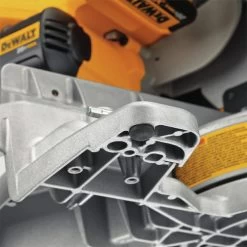 Dewalt DCS361M1 20V MAX Lithium-Ion Cordless 7 1/4 In. Sliding Miter Saw Kit (4 Ah) 39 Dewalt DCS361M1 20V MAX Lithium-Ion Cordless 7 1/4 In. Sliding Miter Saw Kit (4 Ah) -Tool Store dewndcs361m1 s
