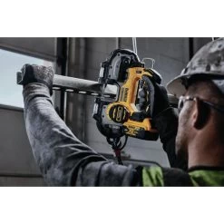 Dewalt DCS377Q1 ATOMIC 20V MAX Brushless Lithium-Ion 1-3/4 In. Cordless Band Saw Kit (4 Ah) -Tool Store dewndcs377q1 g