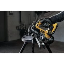 Dewalt DCS377Q1 ATOMIC 20V MAX Brushless Lithium-Ion 1-3/4 In. Cordless Band Saw Kit (4 Ah) -Tool Store dewndcs377q1 h