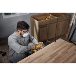 Dewalt DCW220B 20V MAX XR Brushless 3x21 In. Cordless Belt Sander (Tool Only) 33 Dewalt DCW220B 20V MAX XR Brushless 3x21 In. Cordless Belt Sander (Tool Only) -Tool Store dewndcw220b o