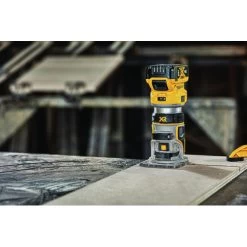 Dewalt DCW600B 20V MAX XR Cordless Compact Router (Tool Only) -Tool Store dewndcw600b f