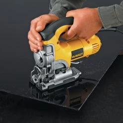 Dewalt DW331K 1 In. Variable Speed Top-Handle Jigsaw Kit 22 Dewalt DW331K 1 In. Variable Speed Top-Handle Jigsaw Kit -Tool Store dewndw331k i