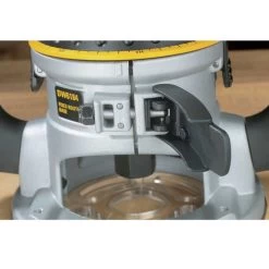 Dewalt DW618 2-1/4 HP EVS Fixed Base Router -Tool Store dewndw618 r