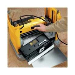 Dewalt DW734 120V 15 Amp Brushed 12-1/2 In. Corded Thickness Planer With Three Knife Cutter-Head -Tool Store dewndw734 h