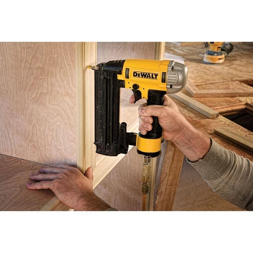 Dewalt DWFP12233 Precision Point 18-Gauge 2-1/8 In. Brad Nailer 6 Dewalt DWFP12233 Precision Point 18-Gauge 2-1/8 In. Brad Nailer - Image 6