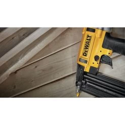 Dewalt DWFP12233 Precision Point 18-Gauge 2-1/8 In. Brad Nailer 21 Dewalt DWFP12233 Precision Point 18-Gauge 2-1/8 In. Brad Nailer -Tool Store dewndwfp12233 j