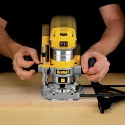 Dewalt DWP611PK 110V 7 Amp Variable Speed 1-1/4 HP Corded Compact Router With LED Combo Kit -Tool Store dewndwp611pk b