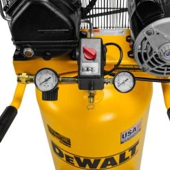 Dewalt DXCMLA1682066 1.6 HP 20 Gallon Portable Hotdog Air Compressor -Tool Store dewndxcmla1682066 e