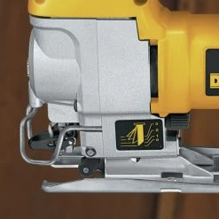 Factory Reconditioned Dewalt DW317KR 5.5 Amp 1 In. Compact Jigsaw Kit -Tool Store dewrdw317kr f