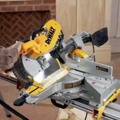Factory Reconditioned Dewalt DWS779R 12 In. Double-Bevel Sliding Compound Corded Miter Saw -Tool Store dewrdws779r k