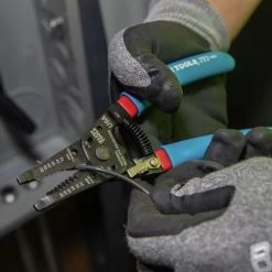 Klein Tools 11057 Klein-Kurve Wire Stripper And Cutter 18 Klein Tools 11057 Klein-Kurve Wire Stripper And Cutter -Tool Store klnn11057 g