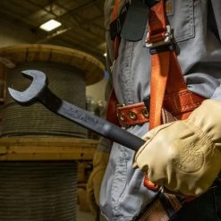 Klein Tools 3213 1-7/16 In. Spud Wrench For Heavy Nut -Tool Store klnn3213 e