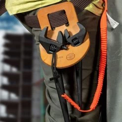 Klein Tools 3227 10 In. Adjustable Spud Wrench With Tether Hole 25 Klein Tools 3227 10 In. Adjustable Spud Wrench With Tether Hole -Tool Store klnn3227 k