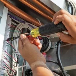 Klein Tools 32304 14-in-1 HVAC Adjustable-Length Impact Screwdriver With Flip Socket -Tool Store klnn32304 j