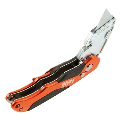 Klein Tools 44131 Heavy Duty Folding Utility Knife 3 Klein Tools 44131 Heavy Duty Folding Utility Knife - Image 3