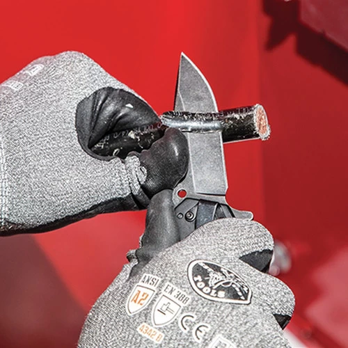 Klein Tools 44228 Electrician's Bearing-Assisted Open Pocket Knife 3 Klein Tools 44228 Electrician's Bearing-Assisted Open Pocket Knife - Image 3