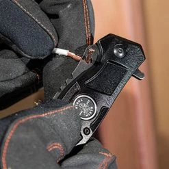 Klein Tools 44228 Electrician's Bearing-Assisted Open Pocket Knife 11 Klein Tools 44228 Electrician's Bearing-Assisted Open Pocket Knife -Tool Store klnn44228 d