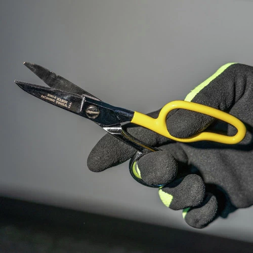 Klein Tools 46039 Cable Splicer Electricians Knife And Free-Fall Snip Kit 4 Klein Tools 46039 Cable Splicer Electricians Knife And Free-Fall Snip Kit - Image 4