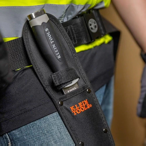 Klein Tools DK06 Stainless Steel Serrated Duct Knife 3 Klein Tools DK06 Stainless Steel Serrated Duct Knife - Image 3