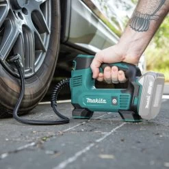 Makita DMP180ZX 18V LXT Lithium-Ion Cordless Inflator (Tool Only) -Tool Store mktndmp180zx h