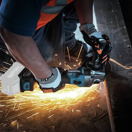 Makita GAG04Z 40V Max XGT Brushless Lithium-Ion 4-1/2 In./5 In. Cordless Angle Grinder With Electric Brake And AWS (Tool Only) 6 Makita GAG04Z 40V Max XGT Brushless Lithium-Ion 4-1/2 In./5 In. Cordless Angle Grinder With Electric Brake And AWS (Tool Only) - Image 6