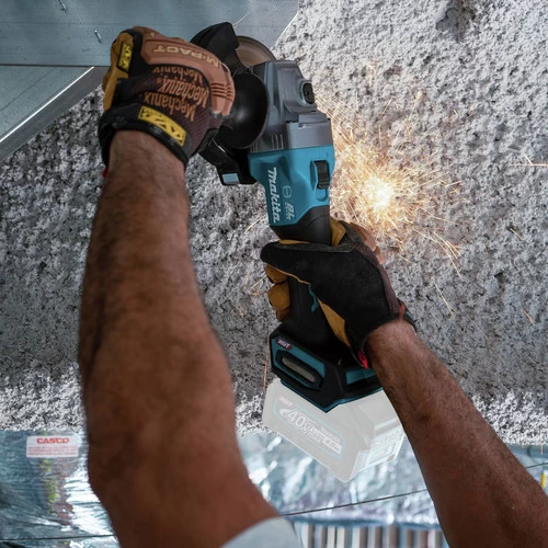 Makita GAG04Z 40V Max XGT Brushless Lithium-Ion 4-1/2 In./5 In. Cordless Angle Grinder With Electric Brake And AWS (Tool Only) 7 Makita GAG04Z 40V Max XGT Brushless Lithium-Ion 4-1/2 In./5 In. Cordless Angle Grinder With Electric Brake And AWS (Tool Only) - Image 7