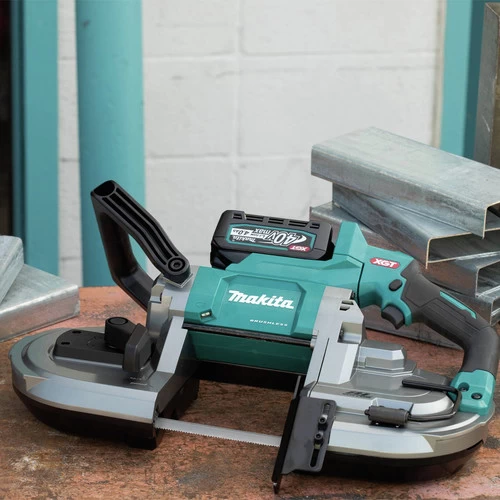 Makita GBP01M1 40V Max XGT Brushless Lithium-Ion Cordless Deep Cut Portable Band Saw Kit (4 Ah) 13 Makita GBP01M1 40V Max XGT Brushless Lithium-Ion Cordless Deep Cut Portable Band Saw Kit (4 Ah) - Image 13