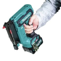 Makita GTP01D1 40V Max XGT Brushless Lithium-Ion 23 Gauge Cordless Pin Nailer Kit (2.5 Ah) -Tool Store mktngtp01d1 k