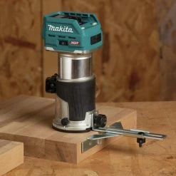 Makita GTR01D1 40V Max XGT Brushless Lithium-Ion Cordless Compact Router Kit (2.5 Ah) -Tool Store mktngtr01d1 h