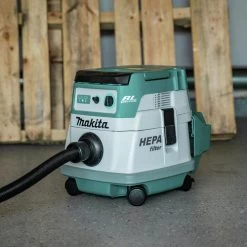 Makita XCV21ZX 18V X2 (36V) LXT Brushless Lithium-Ion 2.1 Gallon HEPA Filter Dry Dust Extractor (Tool Only) 36 Makita XCV21ZX 18V X2 (36V) LXT Brushless Lithium-Ion 2.1 Gallon HEPA Filter Dry Dust Extractor (Tool Only) -Tool Store mktnxcv21zx q