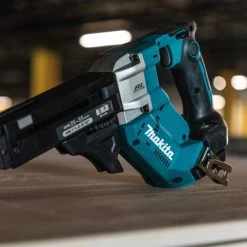Makita XRF03Z 18V LXT Brushless Lithium-Ion 6000 RPM Cordless Autofeed Screwdriver (Tool Only) -Tool Store mktnxrf03z c