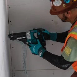 Makita XRF03Z 18V LXT Brushless Lithium-Ion 6000 RPM Cordless Autofeed Screwdriver (Tool Only) -Tool Store mktnxrf03z f