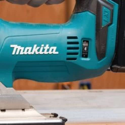 Makita XVJ02Z 18V LXT Cordless Lithium-Ion Brushless Variable Speed Jig Saw (Tool Only) -Tool Store mktnxvj02z e