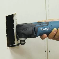 Factory Reconditioned Makita TM3010C-R Multi-Tool -Tool Store mktrtm3010c r l