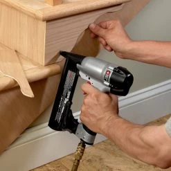 Porter-Cable NS150C 18-Gauge 1/4 In. Crown 1-1/2 In. Narrow Crown Stapler Kit -Tool Store pcbnns150c b