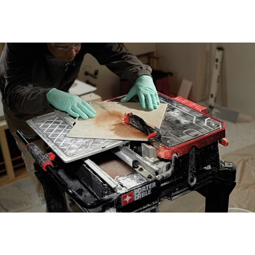 Porter-Cable PCE980 7 In. Table Top Wet Tile Saw 8 Porter-Cable PCE980 7 In. Table Top Wet Tile Saw - Image 8