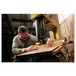 Powermatic PM1800B 5 HP Single Phase 18 In. X 18 In. Vertical Band Saw -Tool Store pwmn1791800b e